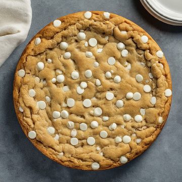 012-White-Chocolate-Cookie-Cake 012-White-Chocolate-Cookie-Cake